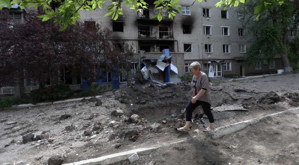 Press TV correspondent in Ukraine: Ukrainian shelling kills 6-year-old in Donetsk