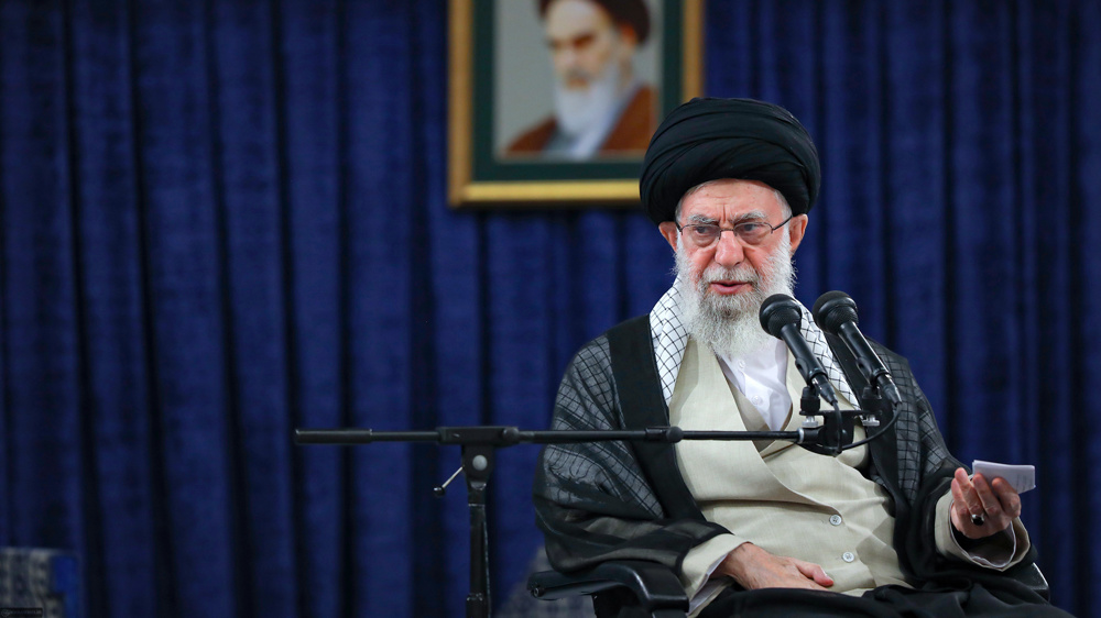 Ayatollah Khamenei: Resistance and divine traditions, reasons behind enemies’ failure