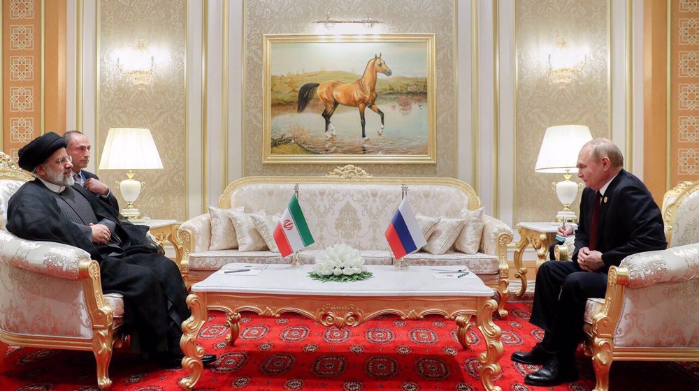 Iran says pushing 'strategic ties' with Russia as presidents meet 
