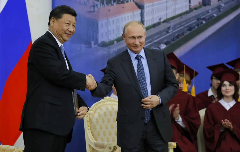 Moscou et Pékin font front commun contre l’OTAN