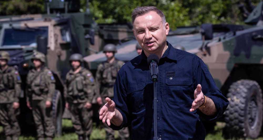Poland president urges Ukraine to admit shameful past