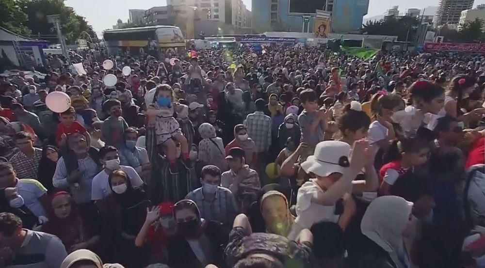 Iranians mark Eid al-Ghadir with mass celebrations