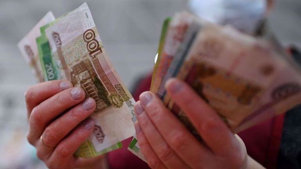 Iran launches Rial-Ruble trading at Iran Currency Exchange