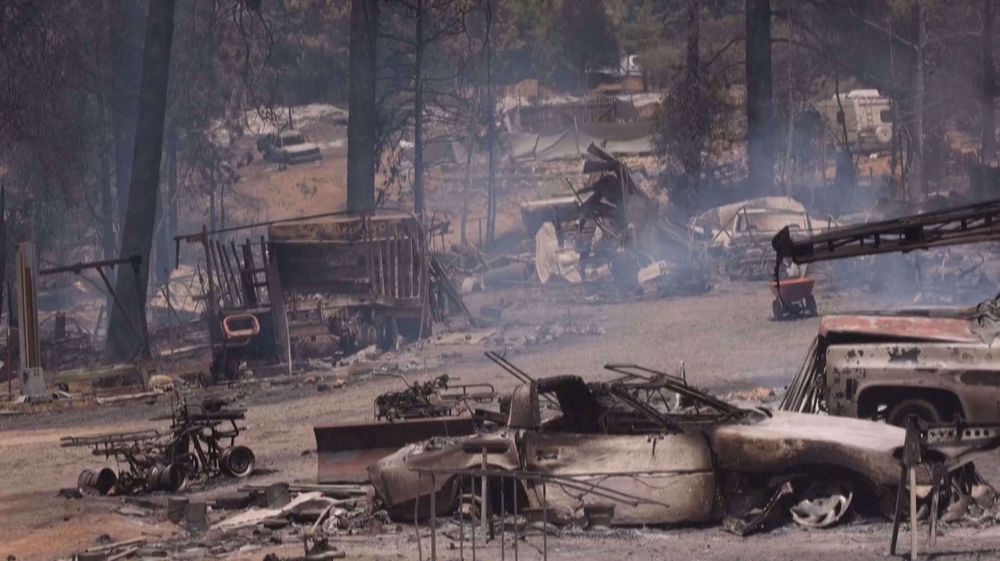 California: destroyed properties as the Oak Fire rages