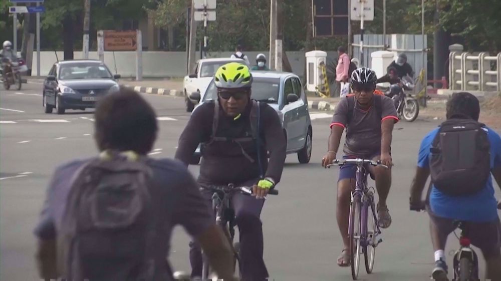 Sri Lankans turn to bicycles as fuel crisis worsens in cash-strapped country