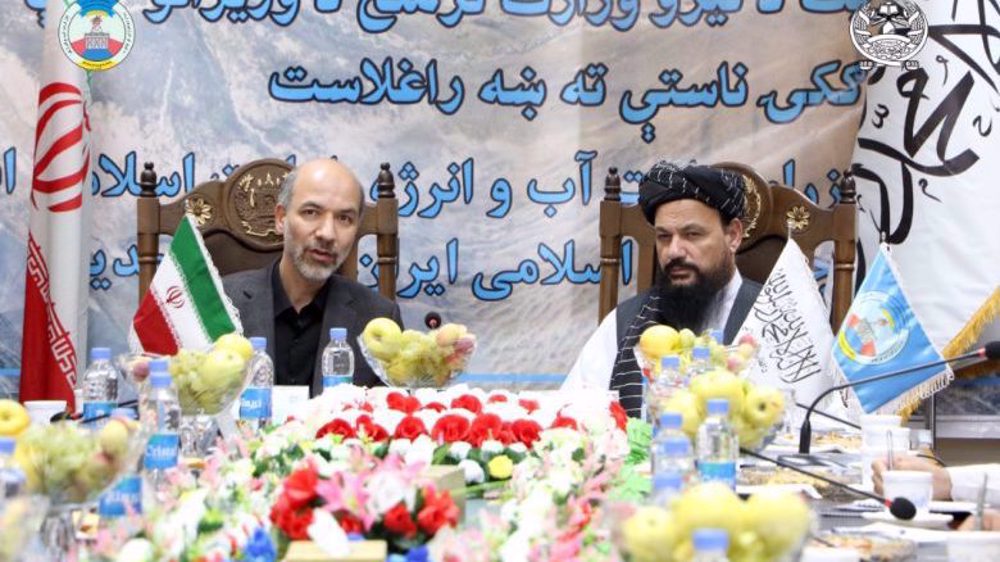 Iranian minister in Kabul after Taliban releases water from Helmand