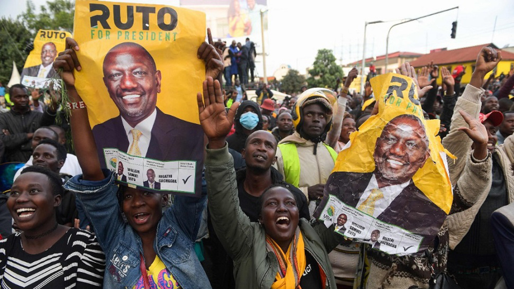Kenya election: William Ruto declared president amid chaotic scenes