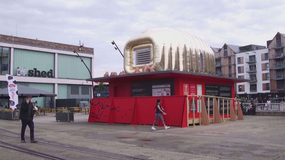 Inflatable house designed for life on Mars