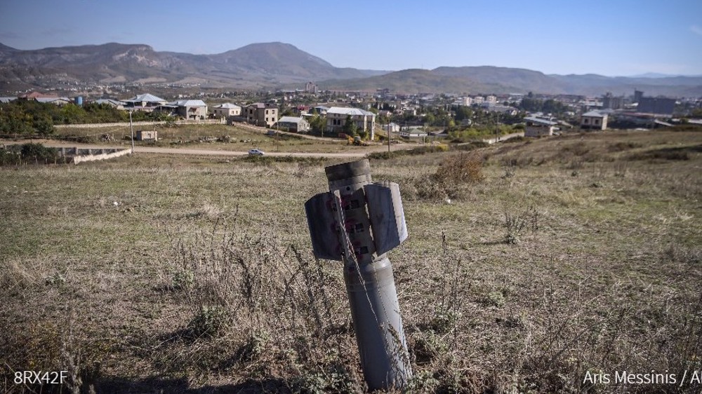 Azeri soldiers killed as new clashes break out between Armenia, Azerbaijan 
