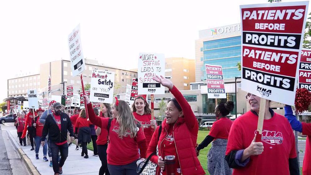 Thousands of US nurses go on strike, demanding better working conditions