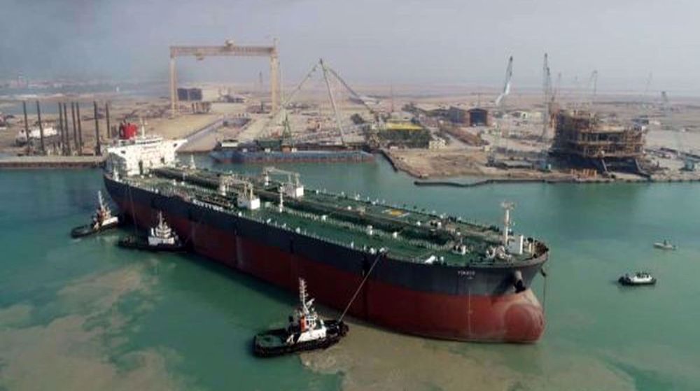 Aframax oil tanker