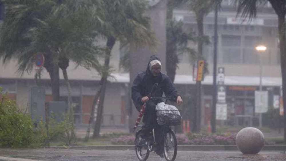 Nearly 3 million urged to evacuate as Typhoon Nanmadol lashes Japan 