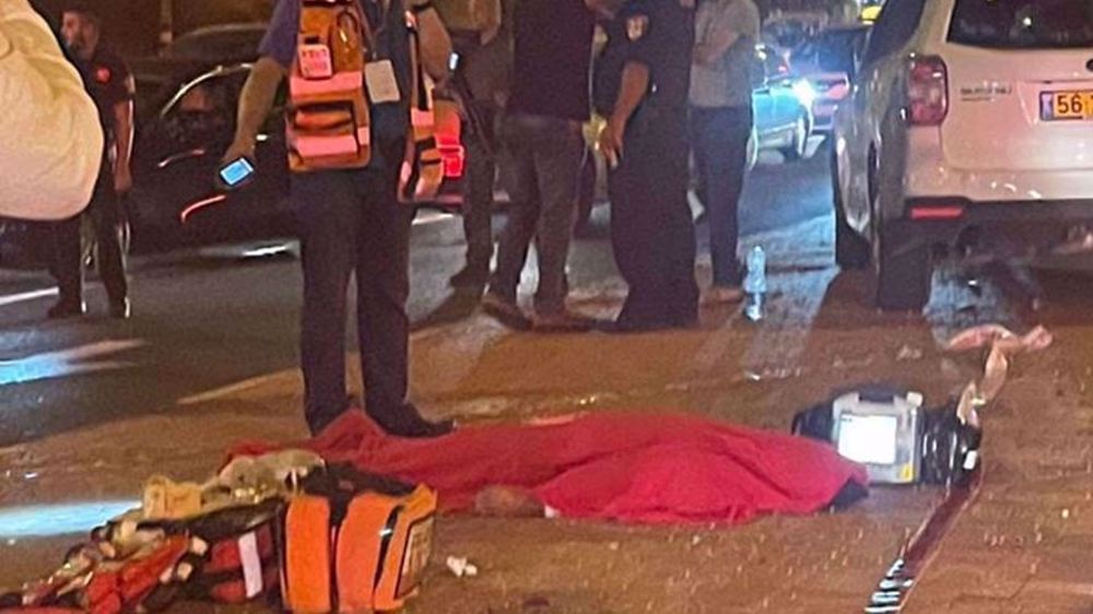 Israeli officer kills young Palestinian over alleged stabbing attack 