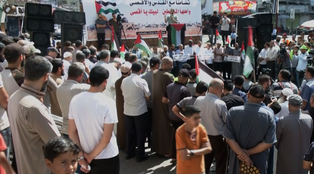 Palestinians in Gaza express solidarity with al-Quds