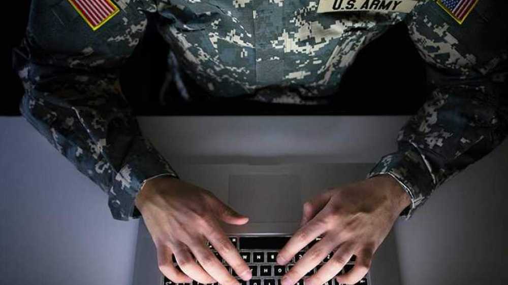 US senator urges probe of military use of tool to access private online data of Americans