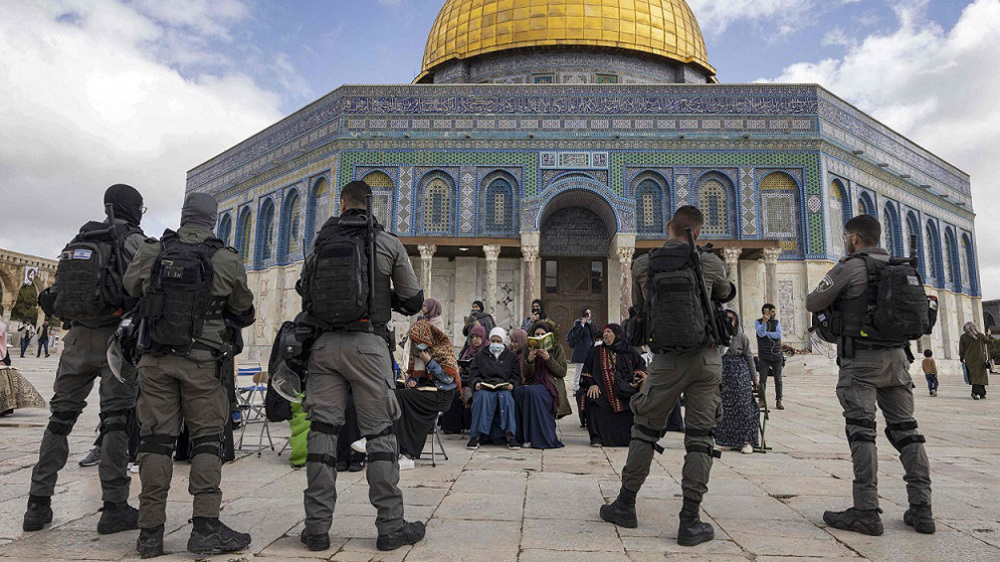 More Israeli settlers storm al-Aqsa Mosque in al-Quds