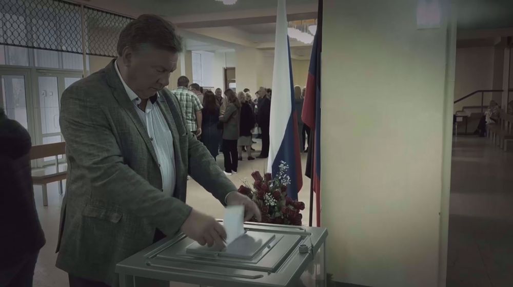 Ukraine regions vote to join Russia