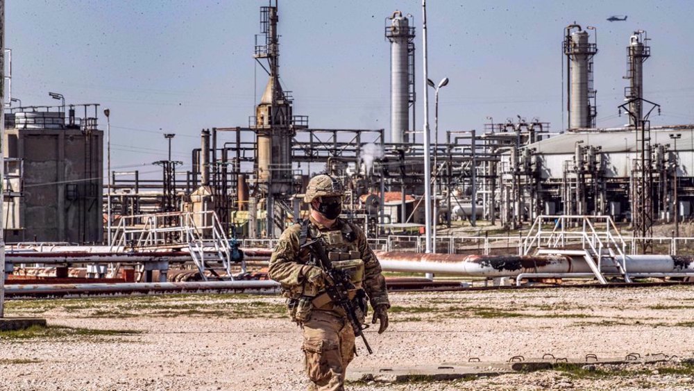 US soldier in Syrian oil field