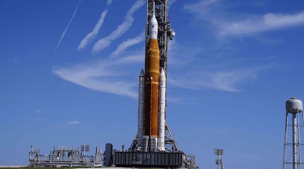 NASA aborts 2nd attempt to launch moon rocket citing fuel leak