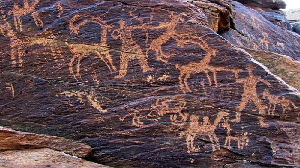 Tahyaq and Golpayegan rock carvings