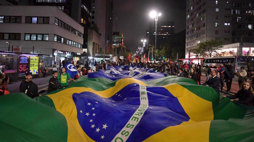 Brésil: manifestations en faveur de la démocratie