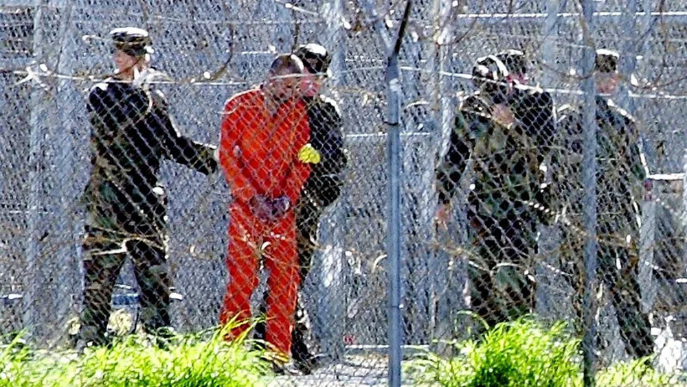 La prison de Guantanamo se ferme-t-elle?