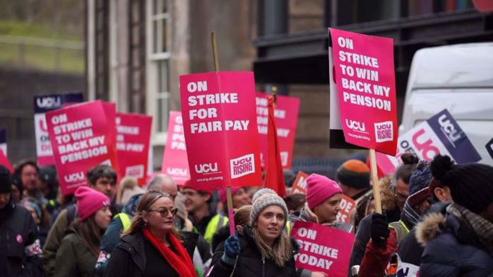 Over 70,000 university staff in Britain to strike for 18 days 