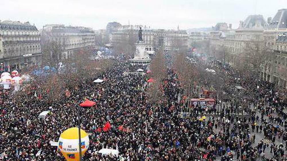 Le gouvernement français sous pression après une journée de mobilisation