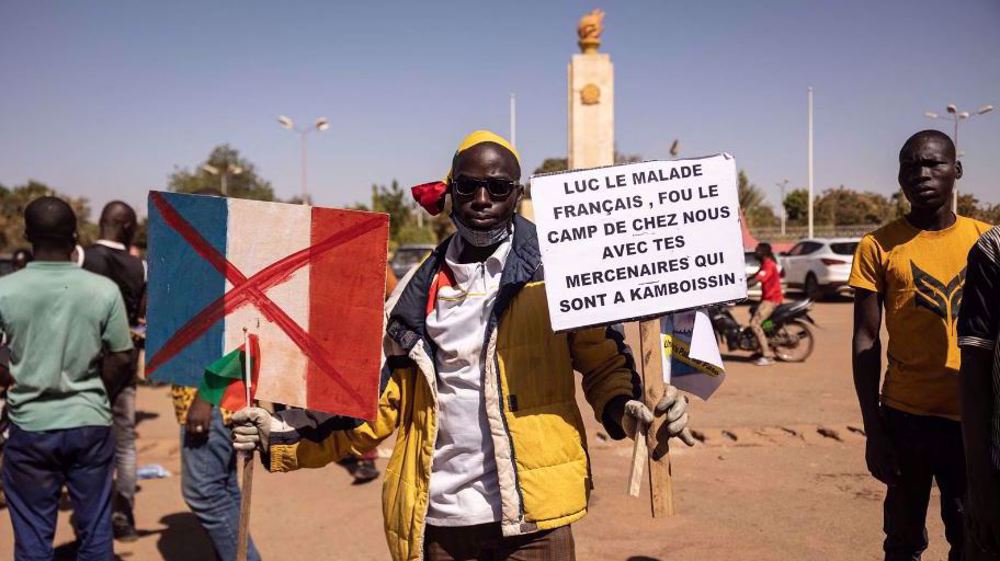 Local media: Burkina Faso wants French troops out within month