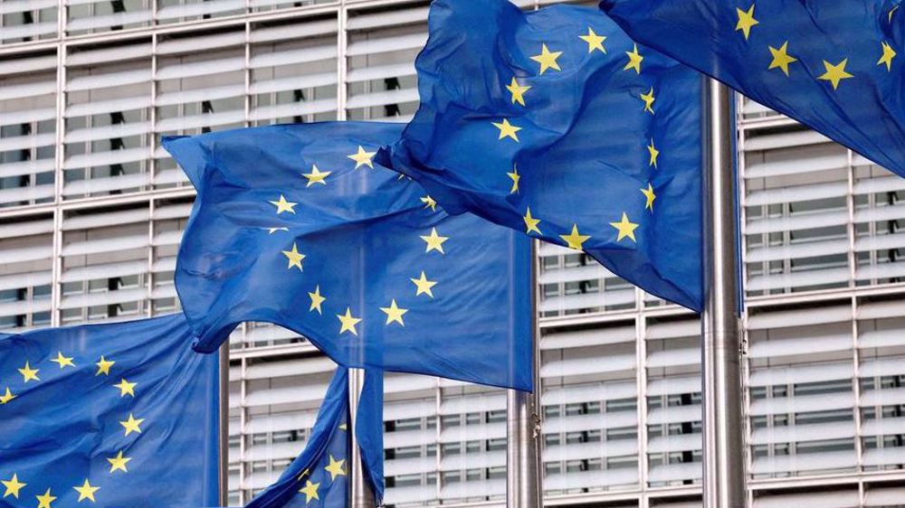 EU tells Serbia, Kosovo to sign deal or face consequences