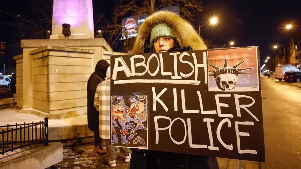 Protests grip US after video shows fatal police beating of black man 