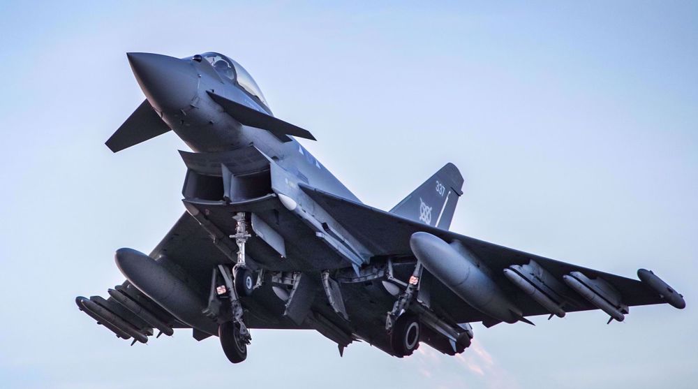 UK doesn't support idea of supplying warplanes to Ukraine