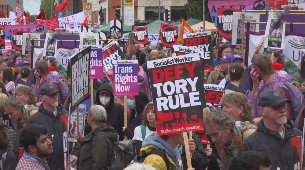 Tories out: Mass demo greets UK ruling party's annual gathering