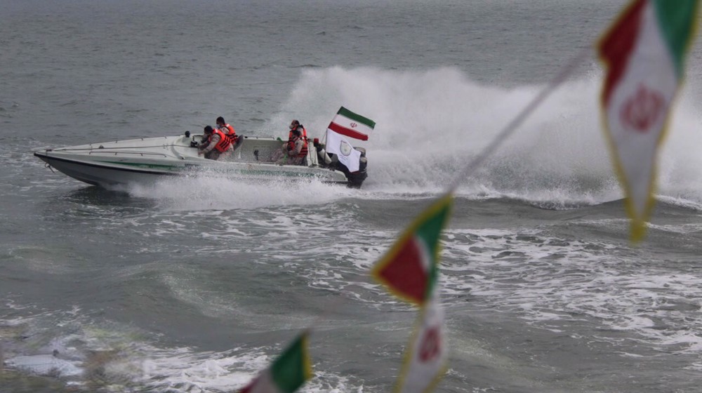 Iranian coast guards stage large-scale naval exercise along southern shores