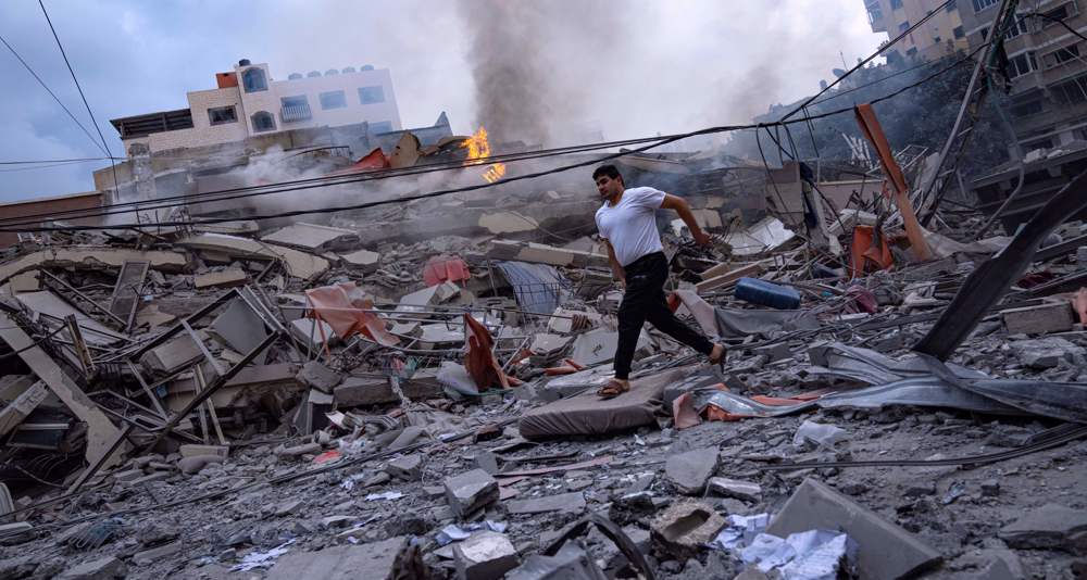 Israel bombards office of Press TV, Al-Alam in Gaza 