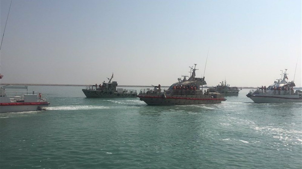 Exercice naval des garde-côtes iraniens dans le Sud