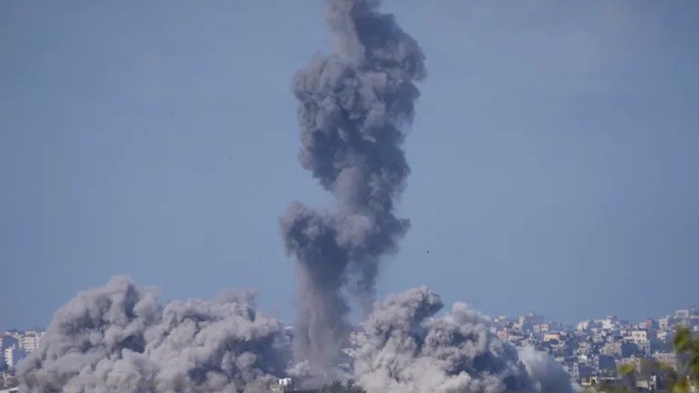 Israel plans using new mass-killing bombs in Gaza: Seymour Hersh