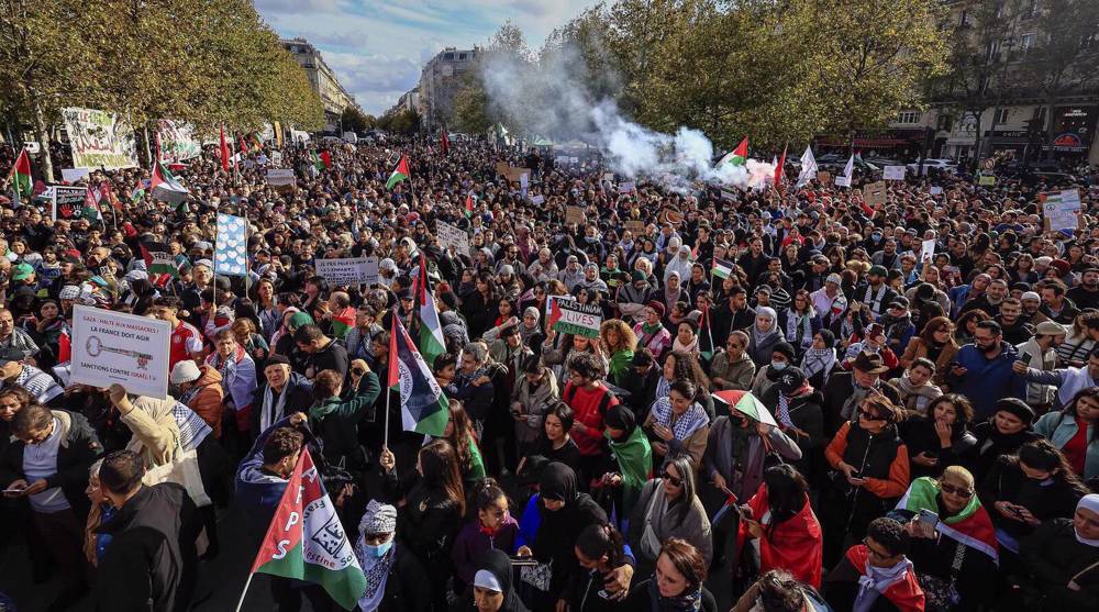 Les syndicats français marchent pour la Palestine à Paris