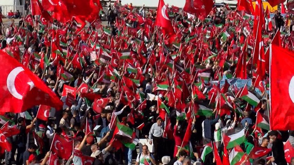 Manifestations monstres pro-palestiniennes à Londres et à Istanbul