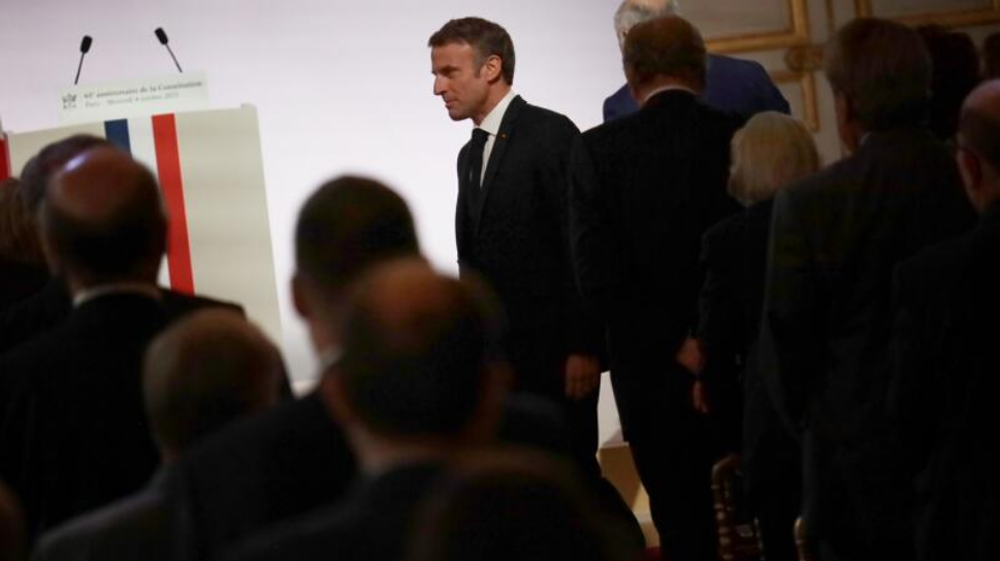 Macron propose de réviser la Constitution sur le champ du référendum 