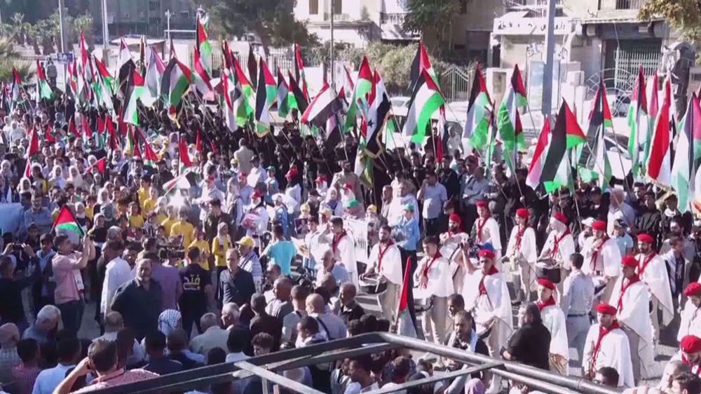 Rassemblement pro-palestinien dans le camp de Yarmouk à Damas