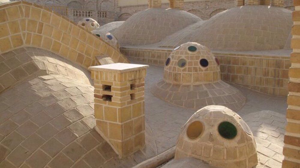 An insider’s view of the country: Historical baths in Iran and Iranian Tahini