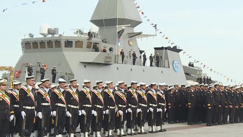 Le destroyer iranien Deylaman rejoint la flotte de la mer Caspienne