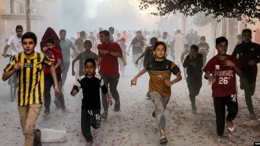 Children Fleeing Bombs in Gaza