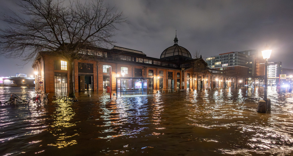 Hamburg fish market, streets flooded by Storm Zoltan