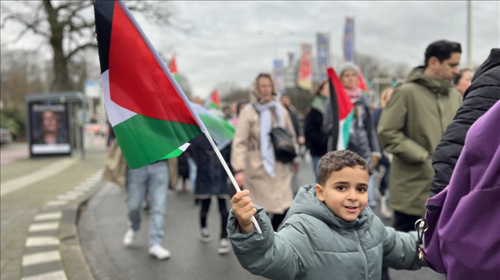 ‘Children’s March’ in The Hague urges ICC to investigate Israeli crimes