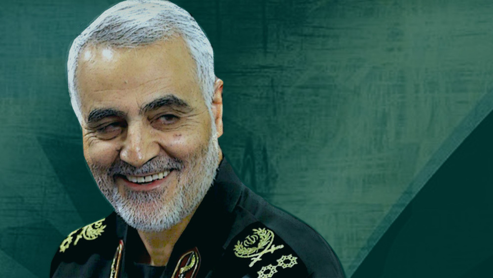 Islamic Center in Italy launches book on General Qassem Soleimani