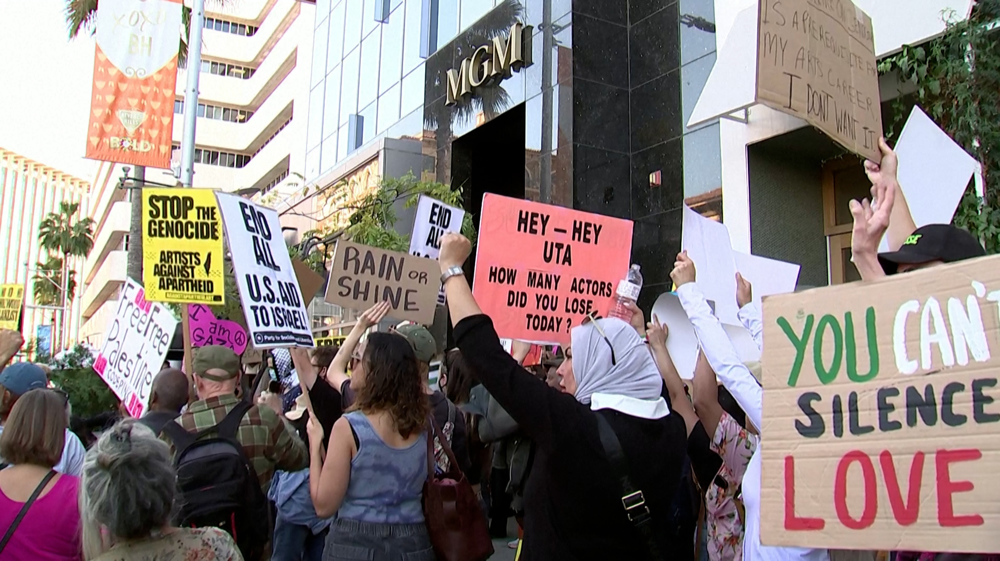 Palestinian supporters rally in Hollywood, denounce censorship of pro-Palestine actors