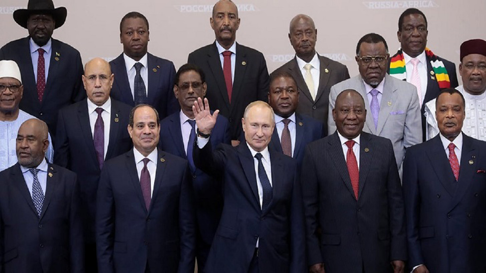 Le duo Afrique-Russie resserre les rangs face à l’Occident
