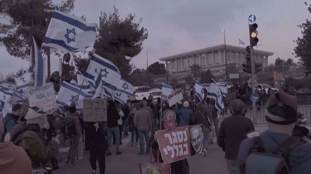 Israelis rally against Netanyahu’s “judicial reforms” 